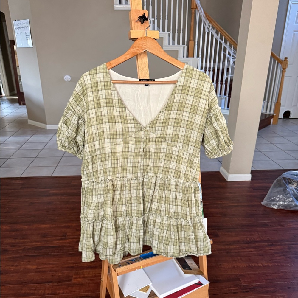 Kendall and Kylie plaid baby doll dress/oversized top💚